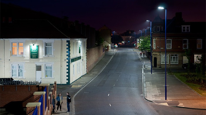 Philips LED street lights called SpeedStar luminaires create a natural light on Regent Street
