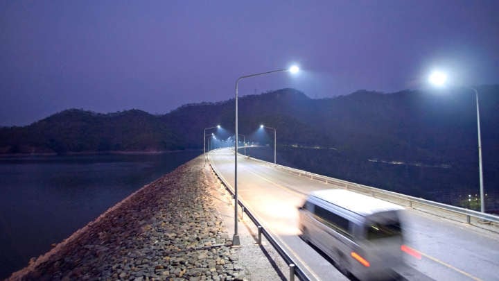 srinakarin dam